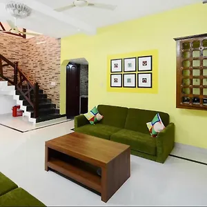  Guest house Grand Avenue Executive India