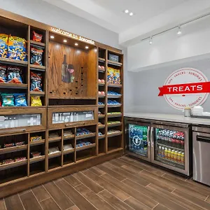 *** Hotel Hampton & By Hilton Downtown Canada